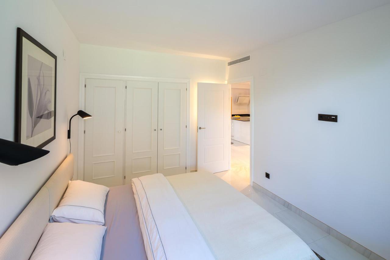 Jardines Las Golondrinas Apartments Elviria Marbella Exteriör bild