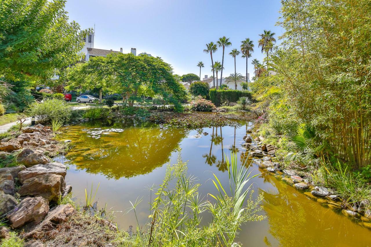 Jardines Las Golondrinas Apartments Elviria Marbella Exteriör bild